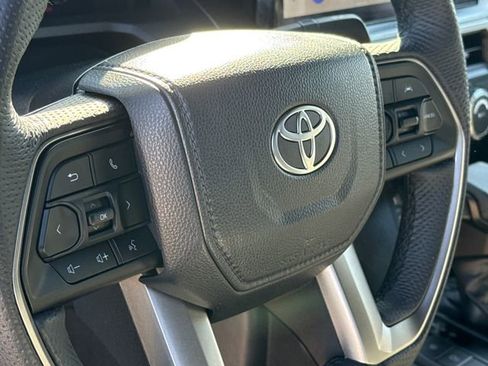 Used 2025 Toyota Tacoma TRD Sport image 29