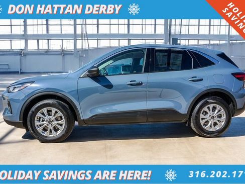 Used 2023 Ford Escape Active w/ Tech Pack #1 image 2