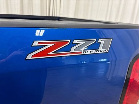 Used 2019 Chevrolet Colorado Z71 AWD/4WD image 10