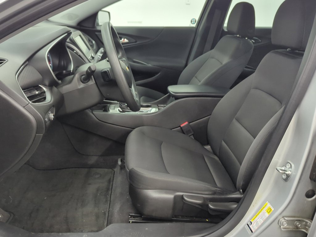 Used 2016 Chevrolet Malibu LS FWD image 10