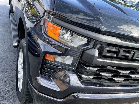 Used 2022 Chevrolet Silverado 1500 Custom AWD/4WD image 27
