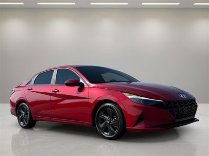 Used 2023 Hyundai Elantra SEL