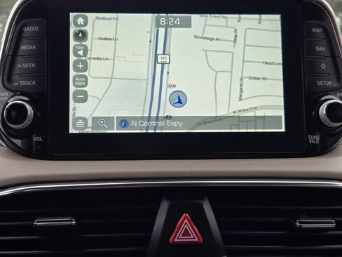 Used 2020 Hyundai Santa Fe Limited image 16