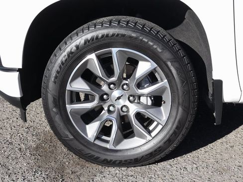 Used 2022 Chevrolet Silverado 1500 RST AWD/4WD image 50