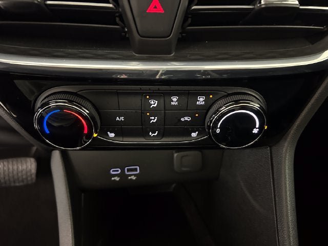 Used 2025 Buick Encore GX Sport Touring w/ Comfort Package FWD image 20