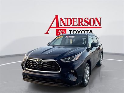 Certified 2022 Toyota Highlander Limited