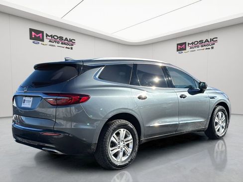 Used 2020 Buick Enclave Essence w/ Sound and Sites Package image 8