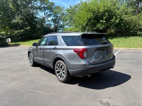 Certified 2023 Ford Explorer ST-Line w/ Class IV Trailer Tow Package AWD/4WD image 4