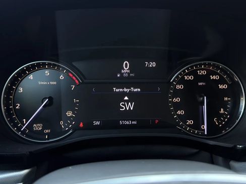Used 2020 Cadillac XT5 Premium Luxury FWD image 10