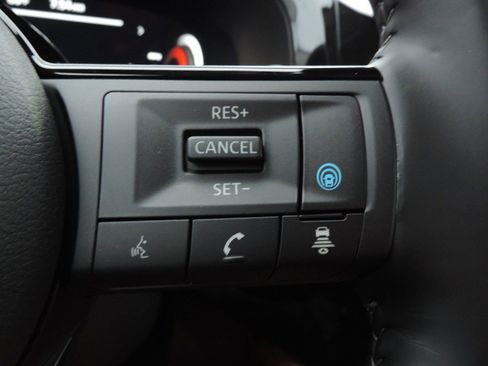 New 2025 Nissan Pathfinder Platinum w/ Cargo Package image 28