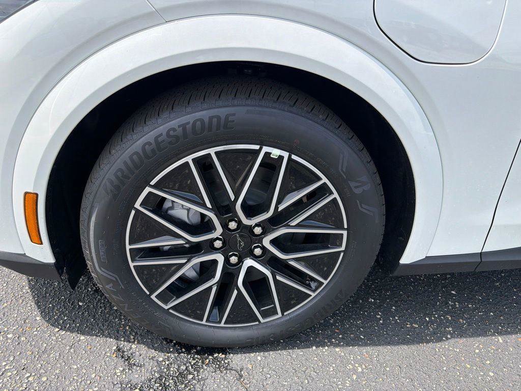New 2026 Ford Mustang Mach-E Premium AWD/4WD image 11