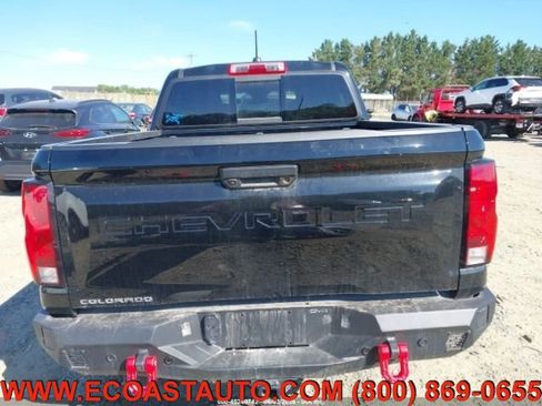 Used 2026 Chevrolet Colorado Trail Boss AWD/4WD image 8