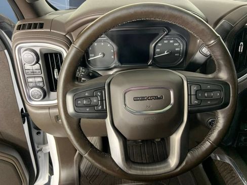 Used 2021 GMC Sierra 1500 Denali w/ Denali Ultimate Package AWD/4WD image 34