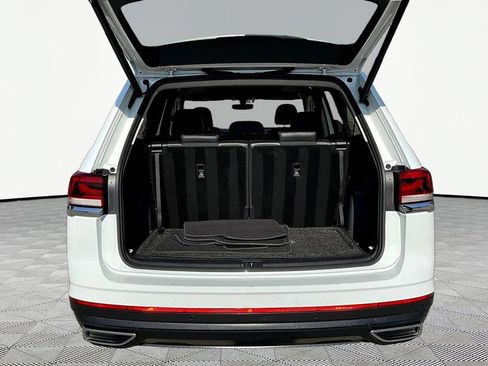 Used 2023 Volkswagen Atlas SE w/ Panoramic Sunroof Package FWD image 27