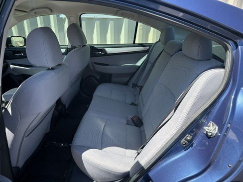Used 2019 Subaru Legacy 2.5i Premium w/ Popular Package #2A AWD/4WD image 7