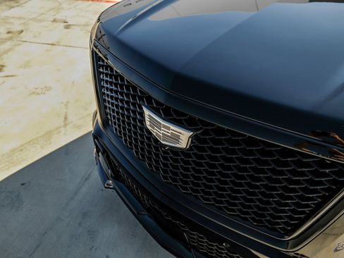 Used 2026 Cadillac Escalade V w/ LPO, ONYX Package image 27