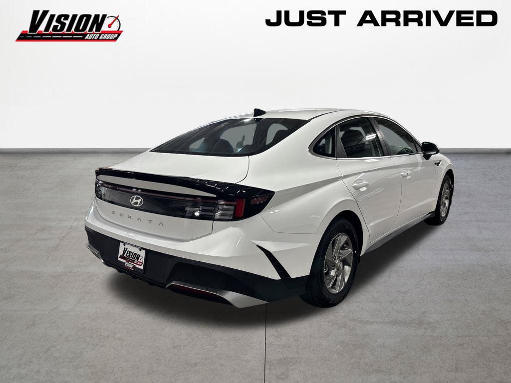 New 2026 Hyundai Sonata SE FWD image 7