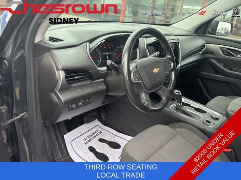 Used 2020 Chevrolet Traverse LT image 32