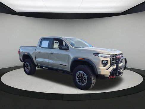 Used 2023 GMC Canyon AT4X w/ Edition 1 AWD/4WD image 2
