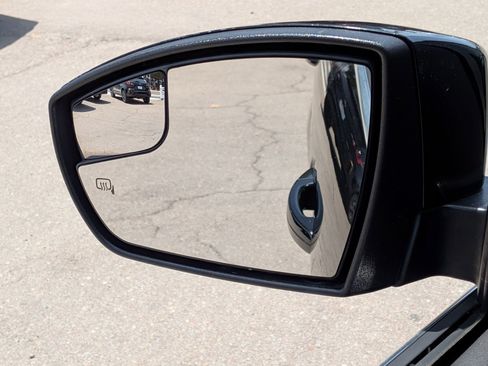 Used 2015 Ford C-MAX SEL w/ Equipment Group 303A FWD image 25