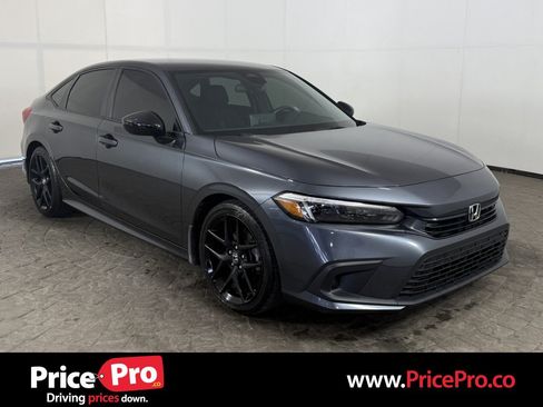 Used 2024 Honda Civic Sport image 1