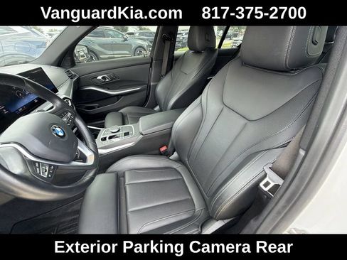 Used 2024 BMW 330i xDrive Sedan AWD/4WD image 15