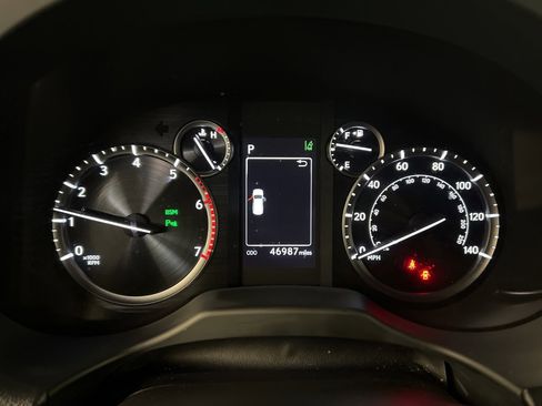 Used 2023 Lexus GX 460 Premium image 25