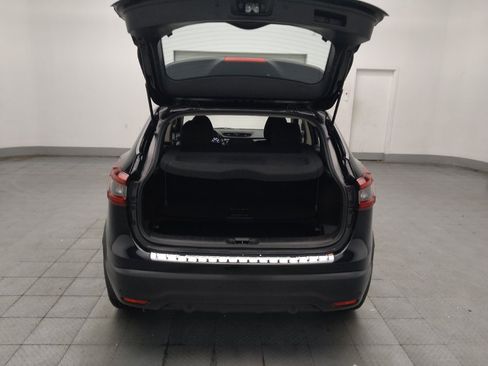 Used 2021 Nissan Rogue Sport SV FWD image 29