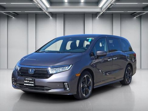 Used 2023 Honda Odyssey Elite image 8