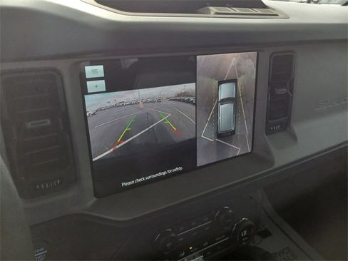 Used 2024 Ford Bronco Outer Banks image 19