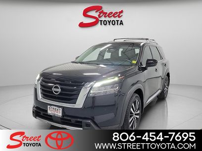 Used 2024 Nissan Pathfinder Platinum