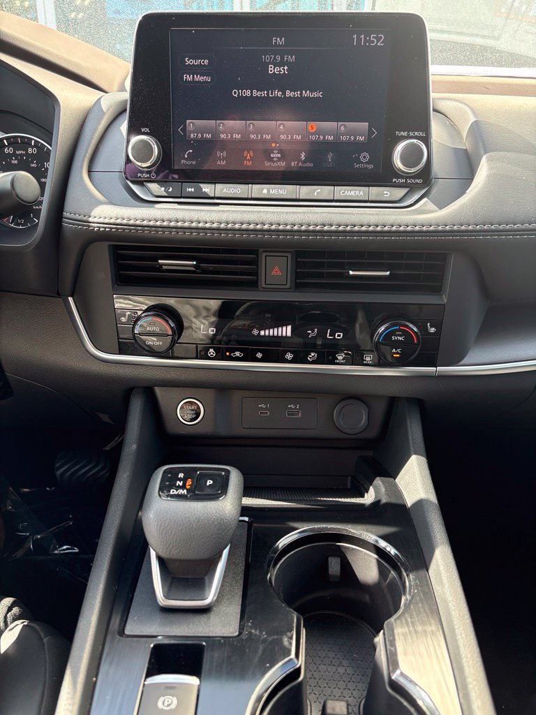 Used 2023 Nissan Rogue SV w/ SV Premium B Package AWD/4WD image 19