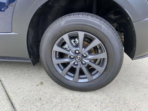 Certified 2025 MAZDA CX-30 AWD 2.5 S image 4