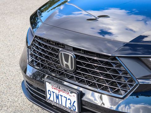 Certified 2025 Honda Accord Sport image 6