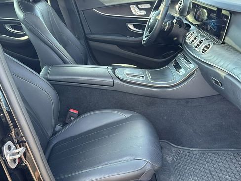 Certified 2023 Mercedes-Benz E 350 4MATIC Sedan w/ Premium Package image 11