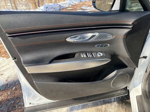 Used 2026 Genesis GV70 2.5T Sport Prestige image 18