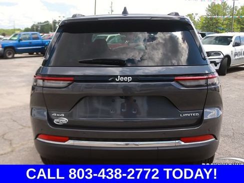Used 2025 Jeep Grand Cherokee Limited AWD/4WD image 6
