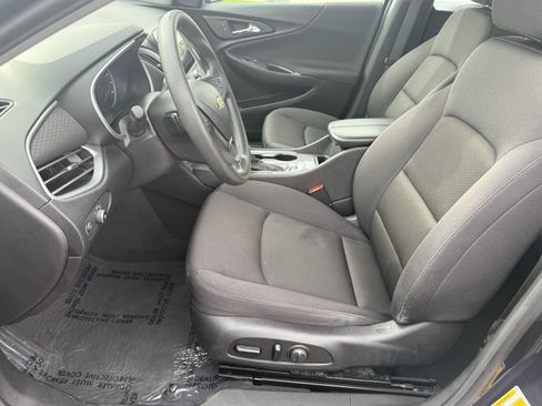Used 2023 Chevrolet Malibu LT image 14
