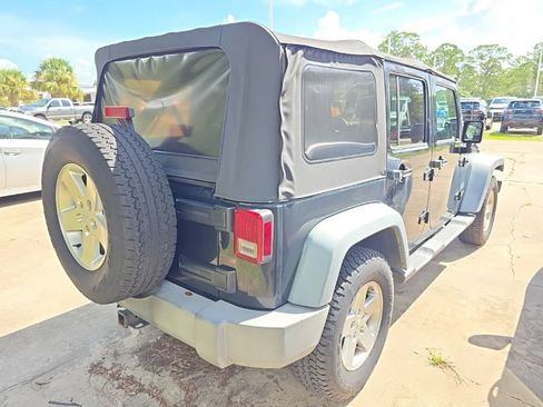 Used 2008 Jeep Wrangler Unlimited X AWD/4WD image 6