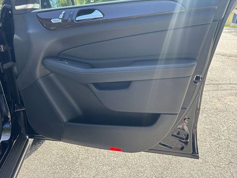 Used 2018 Mercedes-Benz GLE 350 4MATIC w/ Premium 2 Package image 22