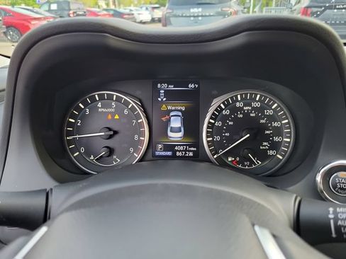 Used 2023 INFINITI Q50 Luxe w/ Cargo Package AWD/4WD image 19