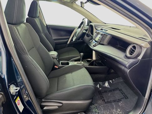 Used 2018 Toyota RAV4 XLE image 14