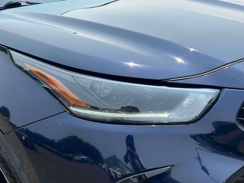 Used 2021 Toyota Highlander XSE AWD/4WD image 10
