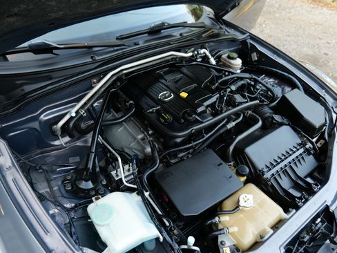 Used 2008 MAZDA MX-5 Miata Grand Touring w/ Premium Pkg image 47