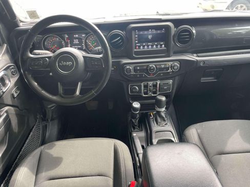 Used 2022 Jeep Gladiator Sport AWD/4WD image 14
