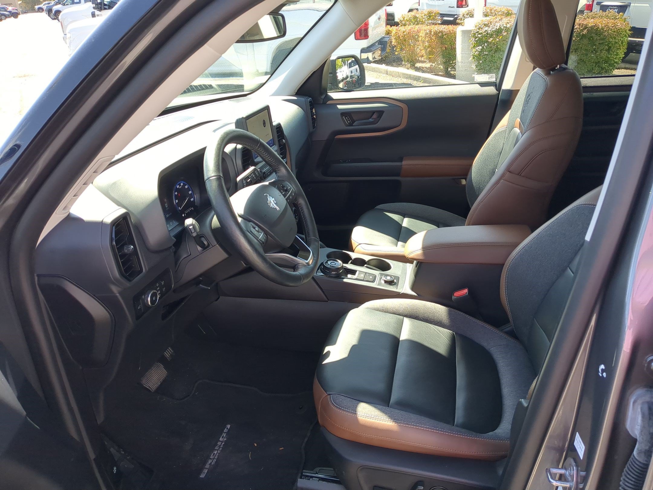 Certified 2023 Ford Bronco Sport Outer Banks w/ Tech Package AWD/4WD image 18