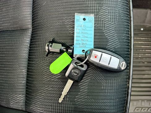 Used 2024 Nissan Titan PRO-4X w/ Off Road Protection Package AWD/4WD image 32