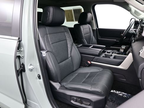 Used 2024 Toyota Tundra Limited image 14