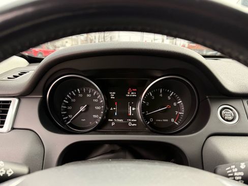 Used 2016 Land Rover Discovery Sport SE image 36