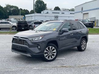 Used 2019 Toyota RAV4 Limited AWD/4WD video 1